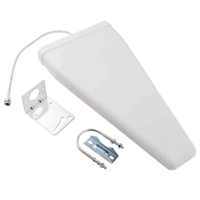  东郊镇对数周期天线定向接收发射700-3700MHz